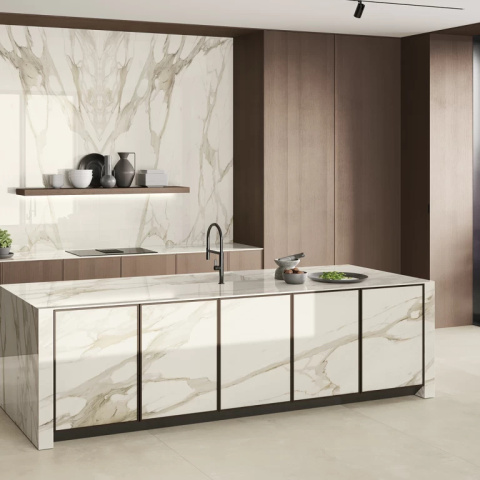 Atlas Plan Calacatta Bernini Silk 12 mm grubości, rozmiar 324 cm x 162 cm