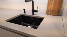 TechniStone Noble Ivory White - kremowe blaty kuchenne