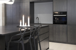 Technistone Gobi Black – blaty kuchenne w odcieniu głębokiej czerni