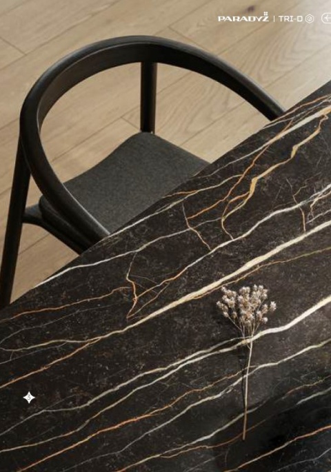 Blat kuchenny wykonanay ze  TRI-D PLEASURE BROWN Soft to brązowy spiek kwarcowy z matowym wykończeniem Soft