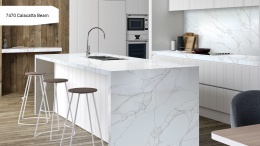 Wyspa kuchenna wykonana z konglomeratu Avant Quartz Calacatta Bearn