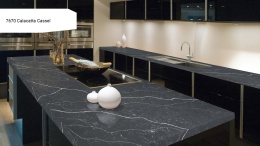 Wyspa kuchenna wykonana z konglomeratu Avant Quartz Calacatta Cassel