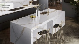 Avant Quartz Calacatta Chenonceau to biały konglomerat kwarcowy z wielobarwnym, holograficznym użyleniem