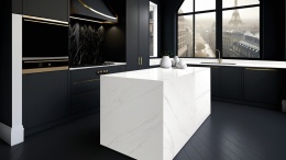 Avant Quartz Calacatta Riviera to biały konglomerat kwarcowy z wyrazistym szaro-beżowym użyleniem