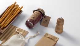 Blat stołu -Bianco Puro prezentuje się jako idealna, jednolita biel – pozbawiona jakichkolwiek użyłkowań czy przebić.