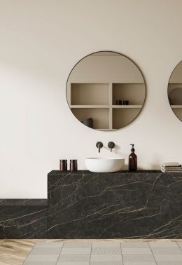 Minimalistyczna łazienka z czarną zabudową z płyty Neolith Black Obsession i białą umywalką nablatową