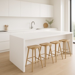 Vega prezentuje się jako idealnie biały konglomerat kwarcowy, o absolutnie czystej, jednolitej powierzchni