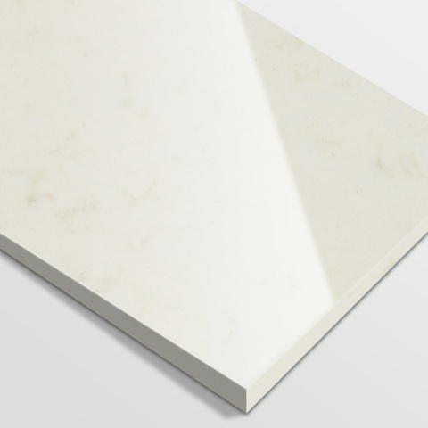 Płyta wykonana z konglomeratu Bianco Nube o mlecznobiałej kolorystyce    z szarymi przebarwieniami i subtelnymi żyłkami