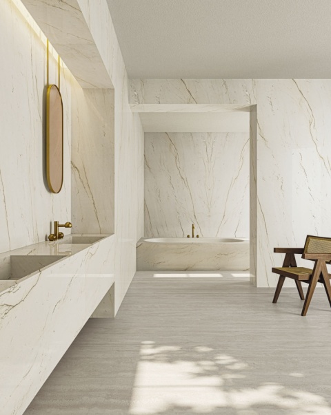 Łazienka wykończona płytami Infinity MB27 Calacatta Brasile w jasnych tonach.