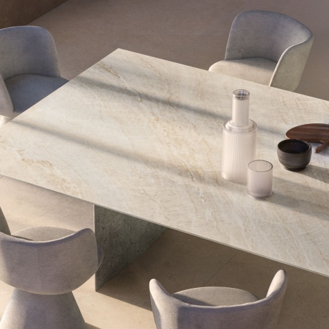 Stół z OC10 Taj Mahal – duży stół jadalniany wykonany ze spieku kwarcowego w ciepłym odcieniu piasku.