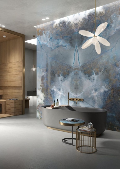 Wyspa kuchenna w geometrycznej formie pokryta spiekiem Thunderstorm OC05.