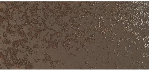 Laminam Oxide Moro to ciemnobrązowy spiek kwarcowy z efektem utlenionego metalu