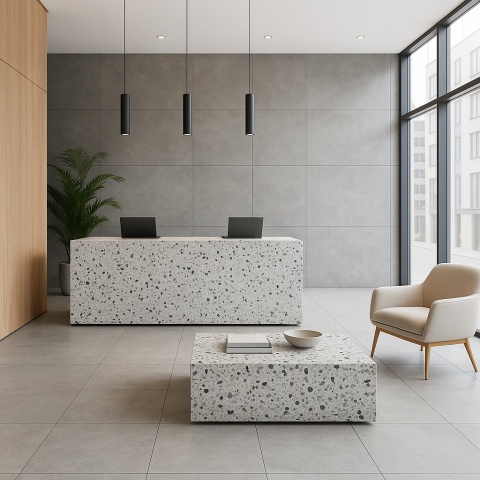 ChatGPT powiedział: Nowoczesny hol hotelowy z recepcją i stolikiem z jasnoszarego konglomeratu Santamargherita New York.