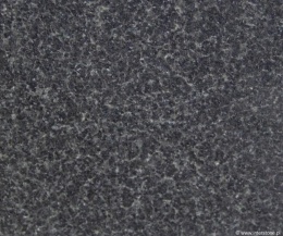 fragment powierzchni w wersji szczotkowanej, ukazujący matową teksturę powierzchni.