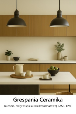 Eklektyczna kuchnia z wyspą i blatami ze spieku Grespania Basic Blanco, drewno i stylowe dodatki w neutralnym świetle