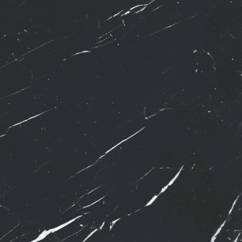 Struktura powierzchni Marquina Pulido – połyskująca czerń z kontrastowym użyleniem.