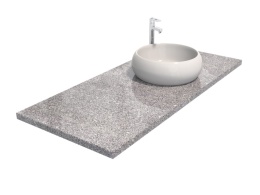 Blat z granitu Bianco Crystal z nablatową umywalką, o jasnej, drobnoziarnistej i eleganckiej strukturze