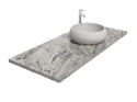 Blat z granitu Viscont White w jasnoszarej tonacji z ciemnymi żyłami i nablatową umywalką na białym tle