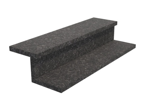 Schodek z granitu Black Antracite Satyna – ciemny, gładki kamień o subtelnym satynowym połysku