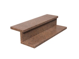 Schody z granitu Bohus Red w aranżacji wnętrza – ciepły odcień czerwieni i eleganckie wykończenie powierzchni