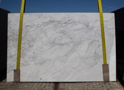 Płyta Michelangelo Prime 20 mm poler, dolomit naturalny o subtelnym rysunku w odcieniach bieli i szarości