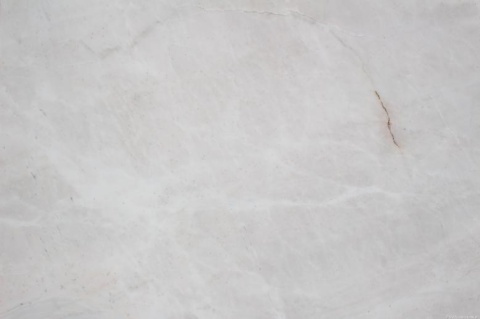 Płyta Sky White 20 mm, dolomit naturalny o jednolitej, jasnej kolorystyce i subtelnym rysunku