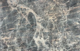 Płyta kwarcytu Capolavoro w grafitowo-szarej kolorystyce z jasnym, dynamicznym żyłkowaniem.