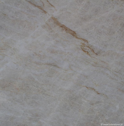 TDetal kwarcytu Taj Mahal brushed z lekko różowym i beżowym użyleniem.