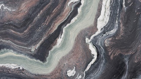 Zbliżenie marmuru Cipollino, kontrastujące zielone, białe i ciemne żyły układające się w płynące fale.