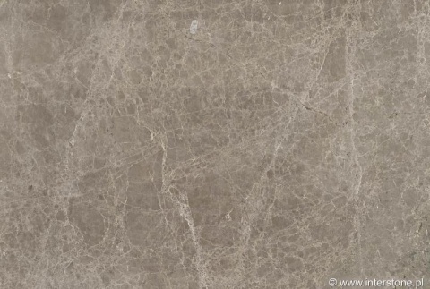 Płyta marmuru Emperador Light, jednolite brązowe tło z drobną, kremową żyłką.