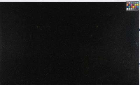 Płyta granitu Star Galaxy z próbnikiem kolorów – jednolite czarne tło z subtelnym połyskiem.