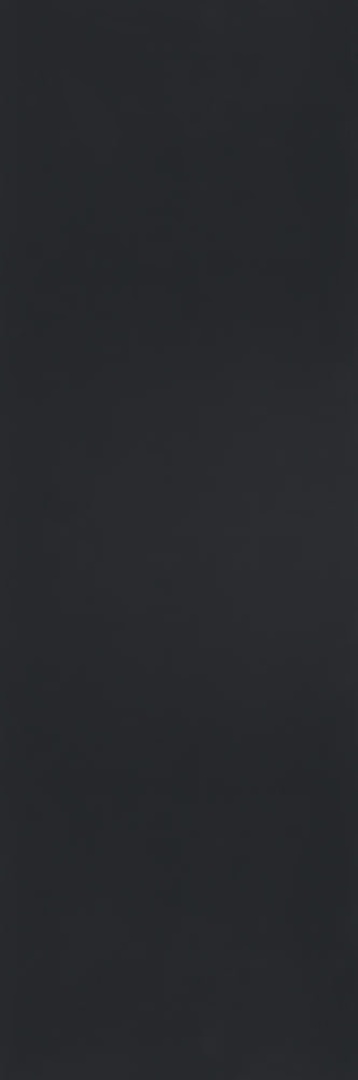 Collection Nero to intensywny, głęboki odcień czerni przechodzący w grafitowe tony.