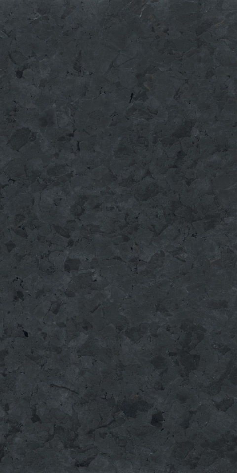 Marazzi Infinity Anthracite – powierzchnia w intensywnym antracycie z mineralną, kamienną strukturą