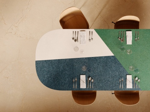 Stół z wykończeniem Marazzi Grande Lume Cobalto Lux w głębokim odcieniu kobaltu i granatu