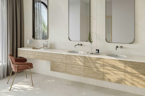 Silestone Persian White to kremowo-biały spiek kwarcowy. Wykończenie blatu roboczego w łazience oraz ścian.