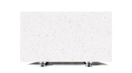 Brachot Unistone Bianco Extra polished jasny konglomerat kwarcowy z drobną mineralną strukturą
