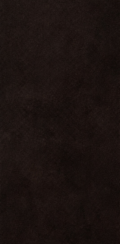 Marazzi Lume Ossidiana z czarno-brązową bazą, subtelnymi przejściami tonalnymi i połyskiem Lux