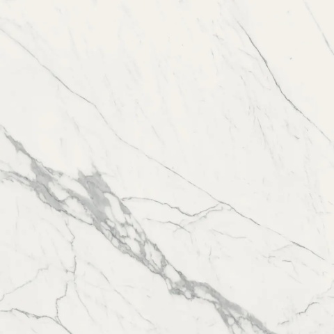 Marazzi Statuario z jasną białą bazą oraz nieregularnym szarym i grafitowym żyłowaniem