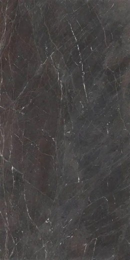 Marazzi Breccia Imperiale z ciemną grafitowo-brązową bazą, subtelnymi chmurzeniami i cienkimi jasnymi żyłkami