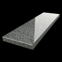 Parapet granitowy Crystal Dark FALCO 2 cm poler na packshocie produktu