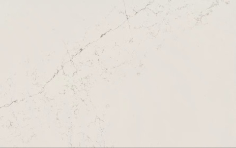 Struktura Silestone Siberian z jasnym kremowo-białym tłem i subtelnym szarym żyłowaniem