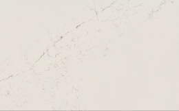 Struktura Silestone Siberian z jasnym kremowo-białym tłem i subtelnym szarym żyłowaniem