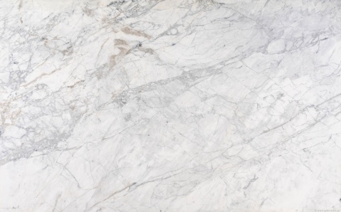 Michelangelo Prime – jasny dolomit naturalny z delikatnym szaro-beżowym użyleniem.